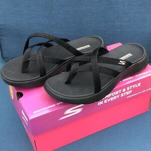 Skechers Women’s Go Walk Flex Sandals Selena